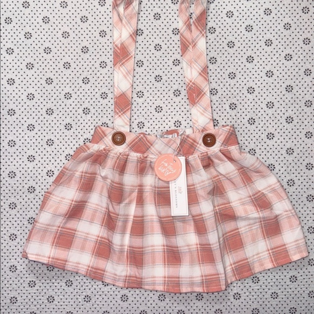 🛍NWT 🛍CUTE LITTLE GIRLS DRESS SIZE 9-12 MONTHS